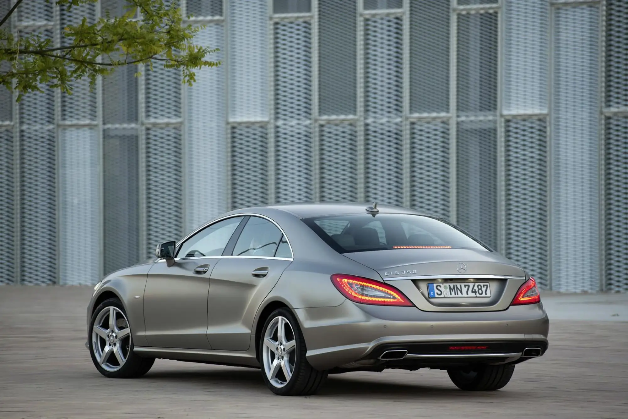 Mercedes-Benz CLS 2012 - 53