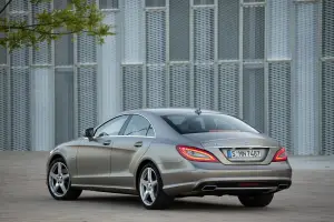 Mercedes-Benz CLS 2012 - 53