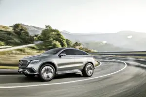 Mercedes-Benz Concept Coupe - 23