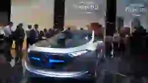 Mercedes-Benz Concept EQA Foto Live - Salone di Francoforte 2017 - 6