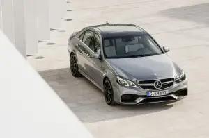 Mercedes-Benz E 63 AMG