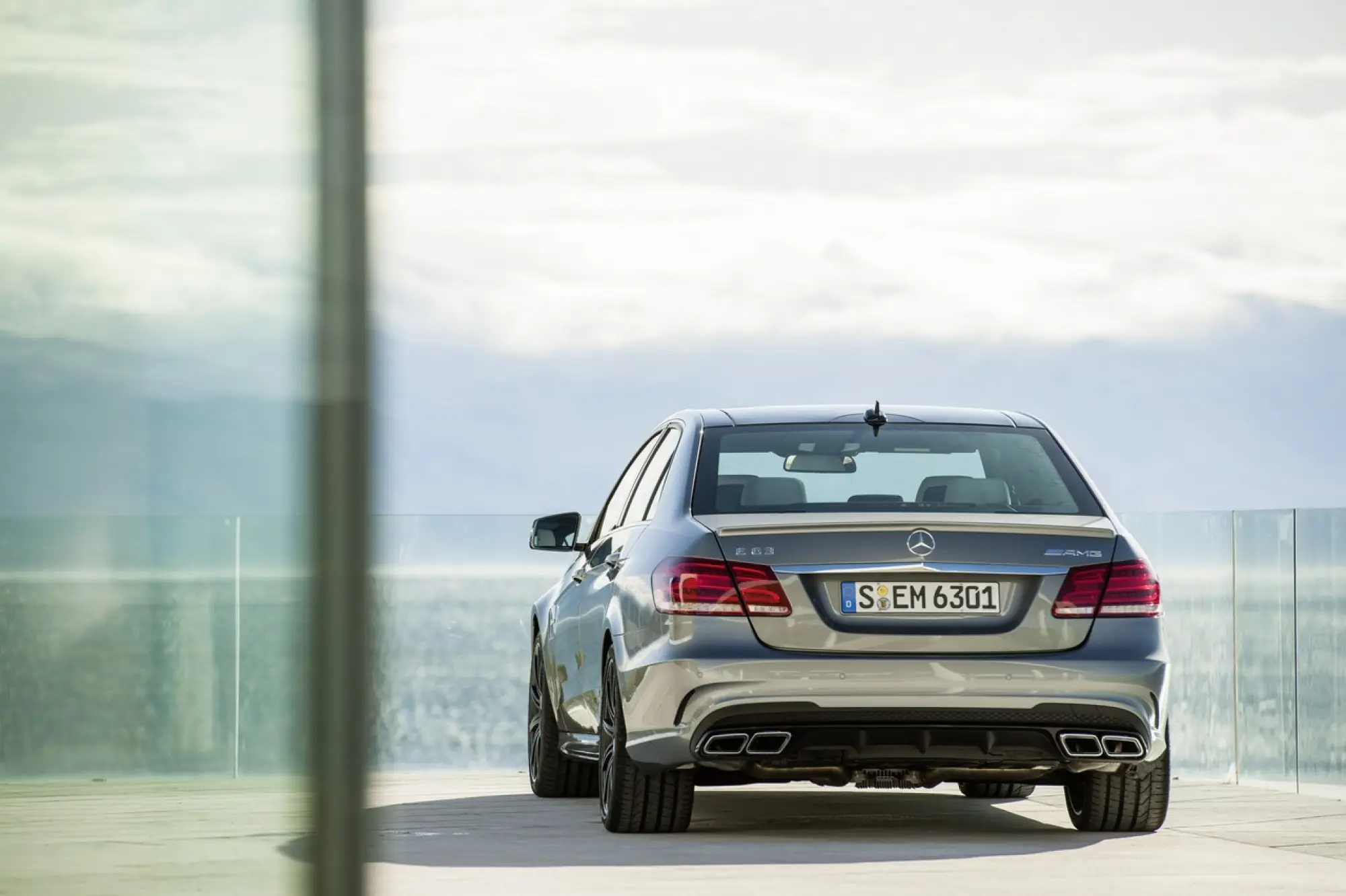 Mercedes-Benz E 63 AMG - 8