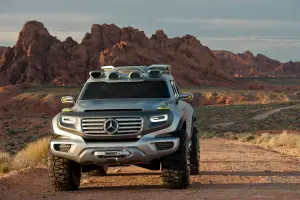 Mercedes-Benz Ener-G-Force - 8