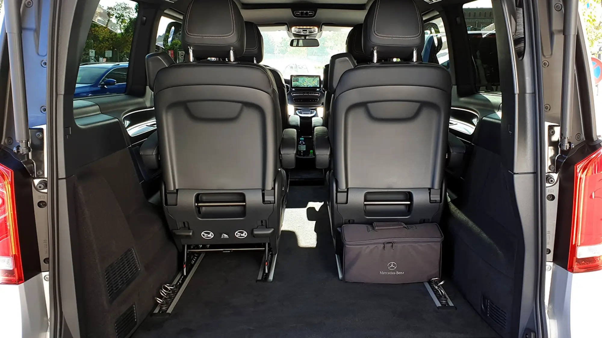 Mercedes-Benz EQV 300 - 26