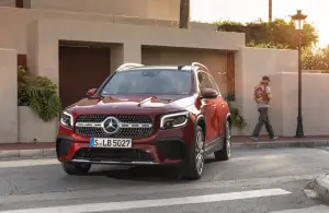 Mercedes-Benz GLB -Prova su Strada in anteprima  - 18