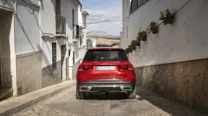 Mercedes-Benz GLB -Prova su Strada in anteprima  - 20