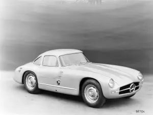 Mercedes-Benz SL - Story