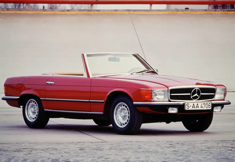 Mercedes-Benz SL - Story - 9