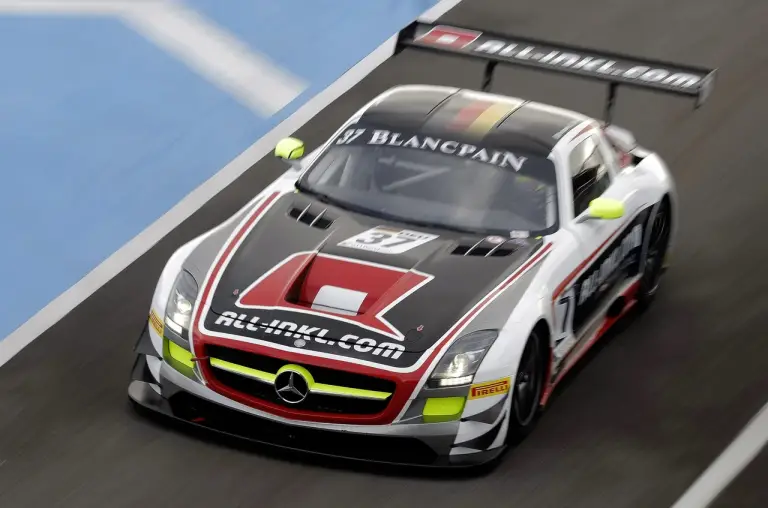 Mercedes-Benz SLS AMG GT3 - 2