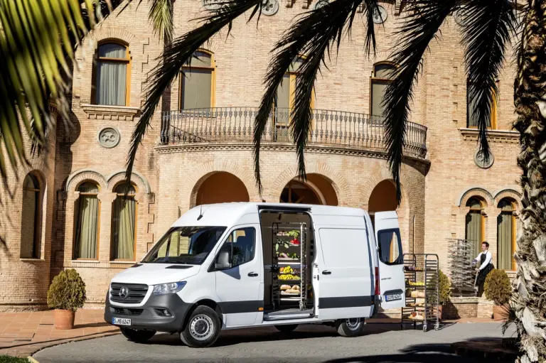 Mercedes-Benz Sprinter - 2018 - 9