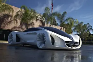 Mercedes BIOME - 13