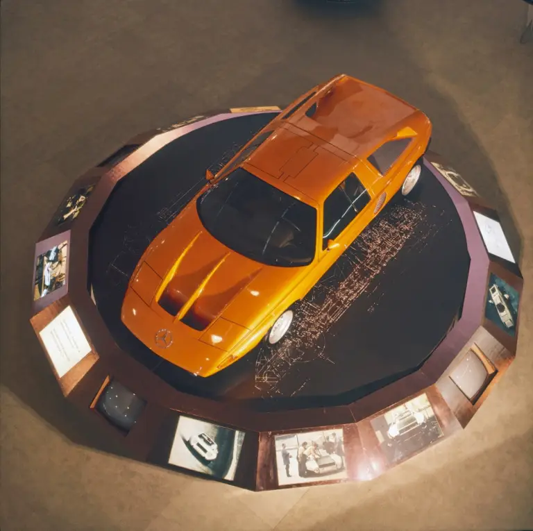 Mercedes C 111 e Vision AVTR  - 19
