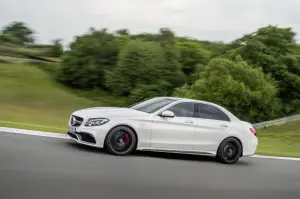 Mercedes C 63 AMG e C 450 AMG 4MATIC 2015