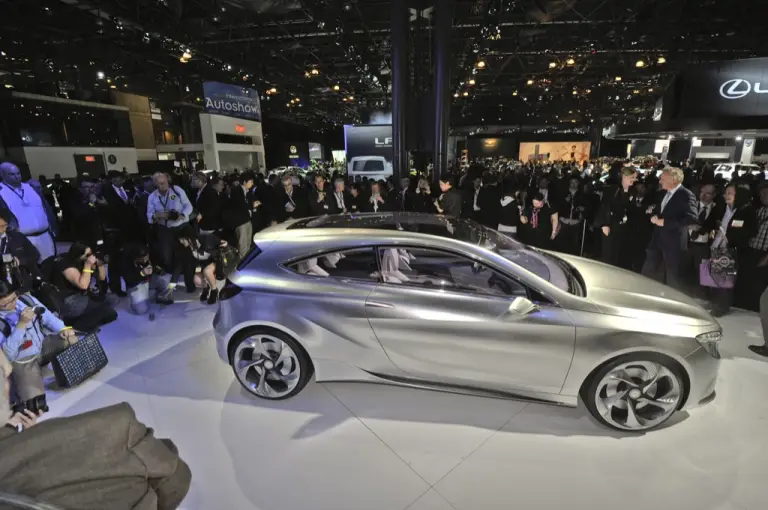 Mercedes C 63 AMG - New York 2011 - 2