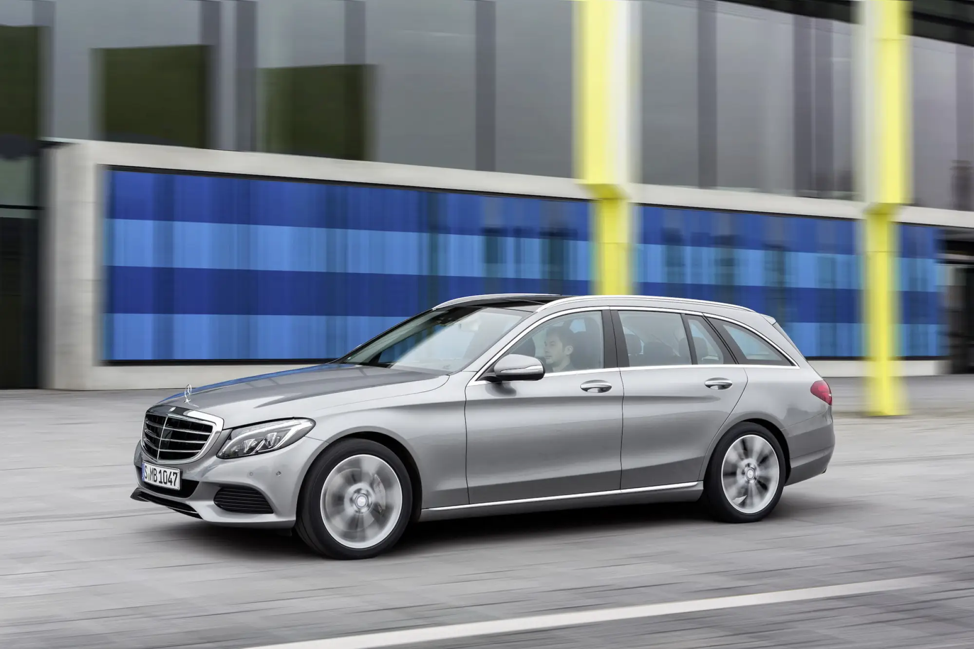 Mercedes C350 Plug-in Hybrid  - 4