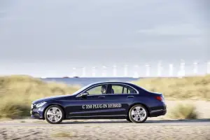 Mercedes C350 Plug-in Hybrid  - 11