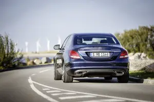 Mercedes C350 Plug-in Hybrid 