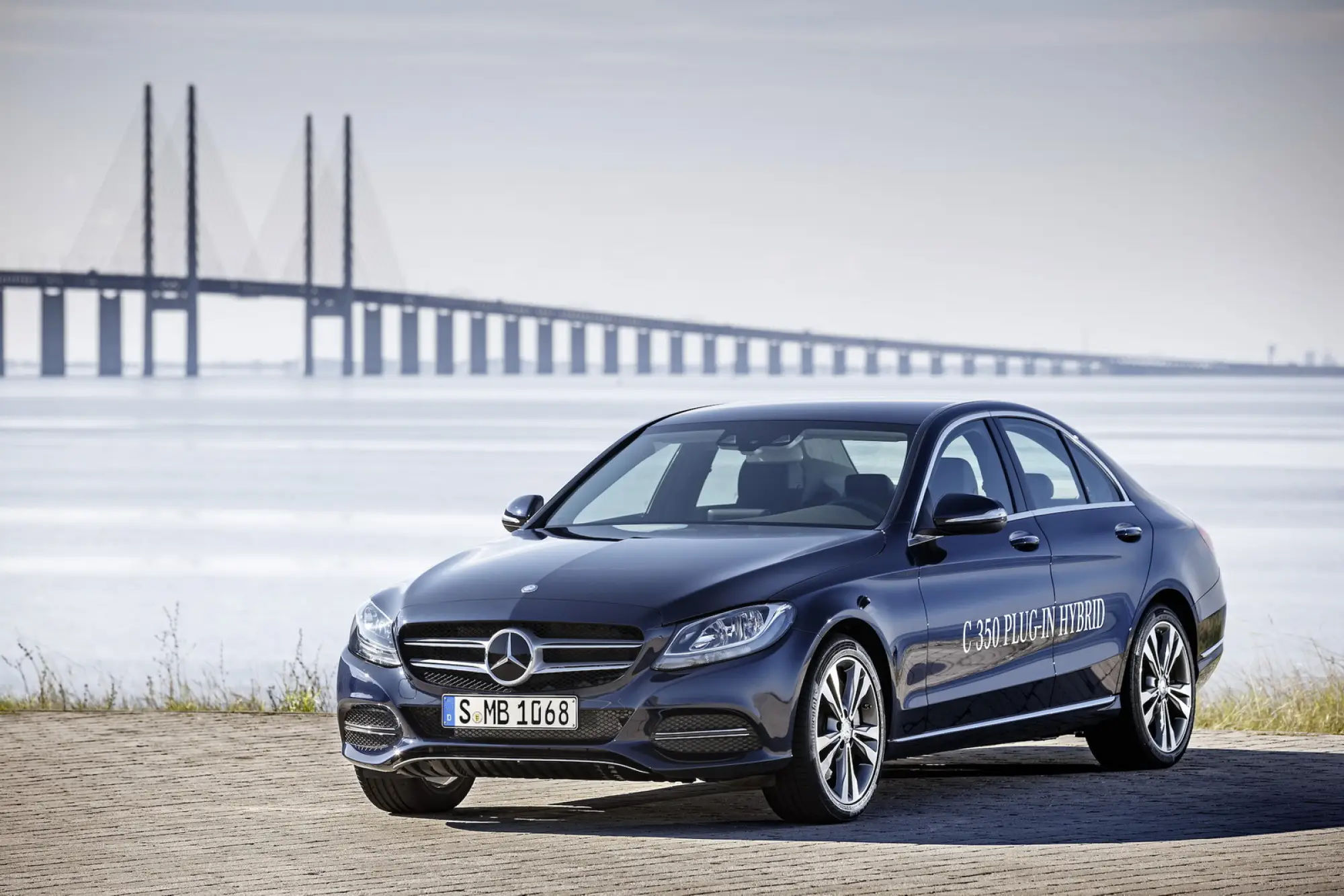 Mercedes C350 Plug-in Hybrid  - 13