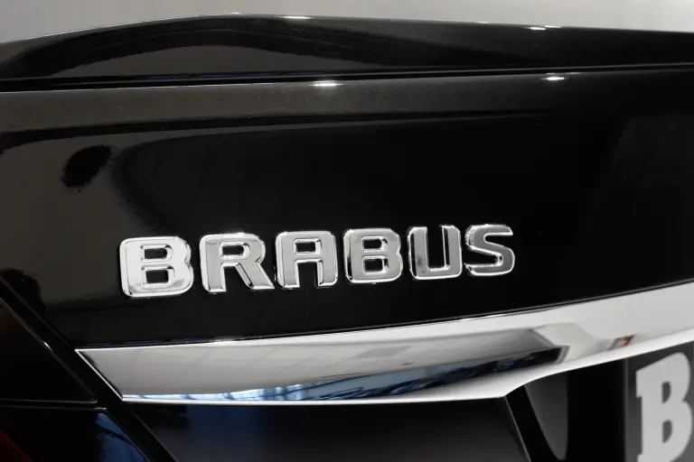 Mercedes C450 AMG 4Matic by Brabus - 8