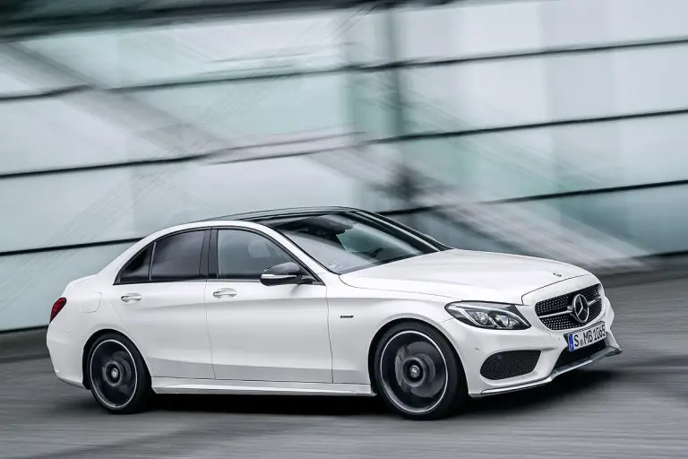 Mercedes C450 AMG Sport - 11