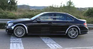 Mercedes C63 AMG Black Series - Foto spia 15-11-2010 - 5