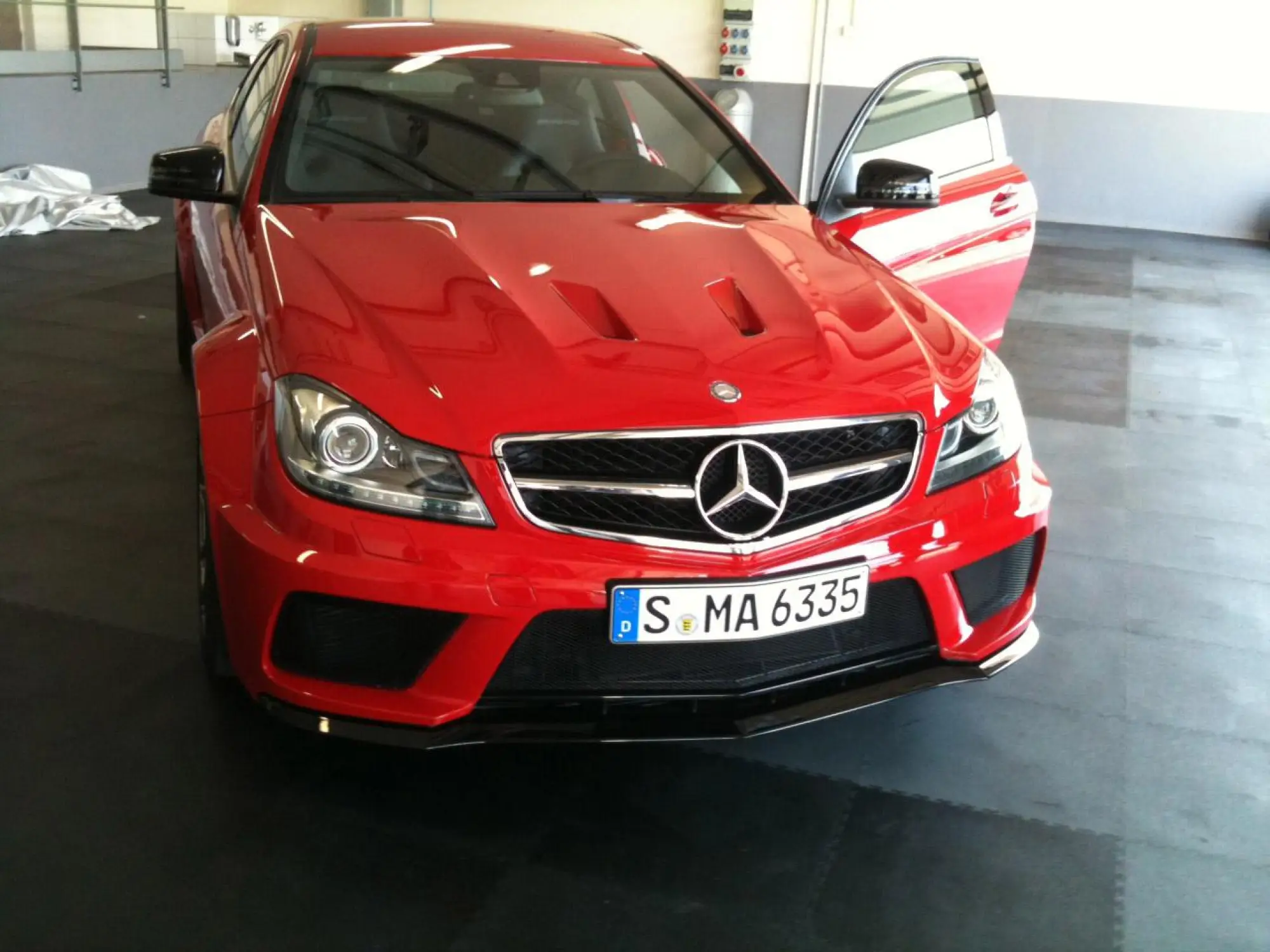 Mercedes C63 AMG Black Series - 5