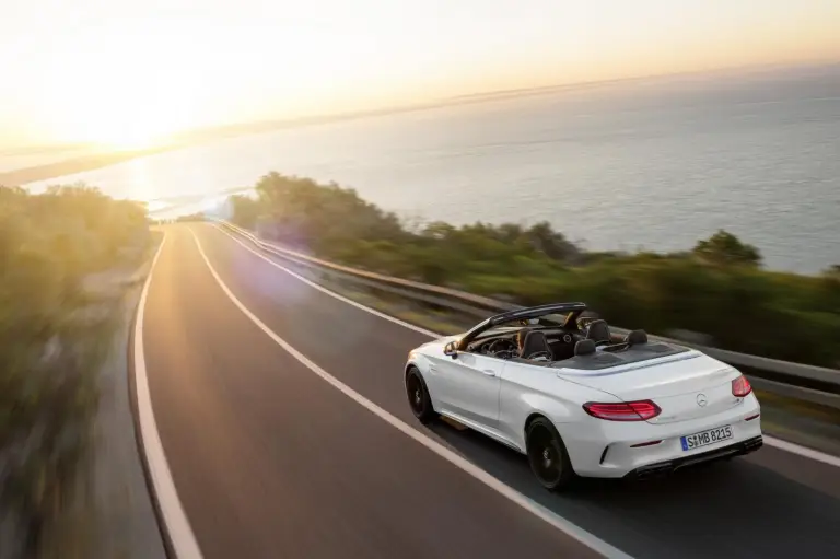 Mercedes C63 AMG Cabrio - 2