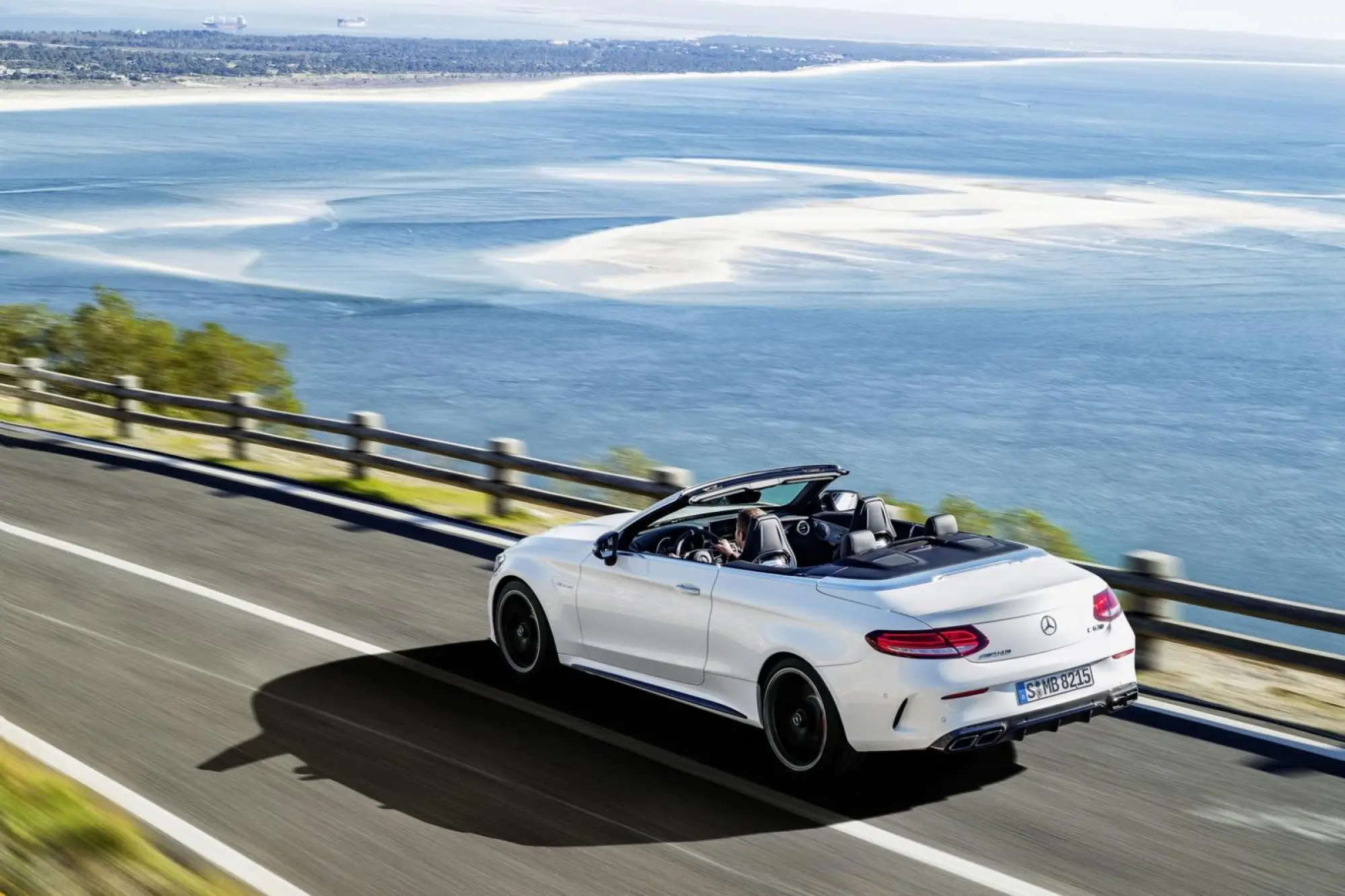 Mercedes C63 AMG Cabrio - 5