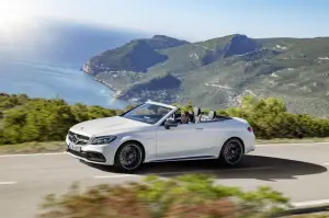 Mercedes C63 AMG Cabrio - 6
