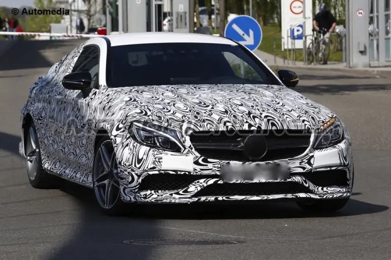 Mercedes C63 AMG Coupe 2016 - Foto spia 05-05-2015 - 2