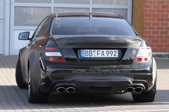 Mercedes C63 AMG Coupé Black Series foto spia