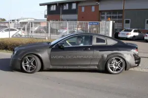 Mercedes C63 AMG Coupé Black Series foto spia - 2