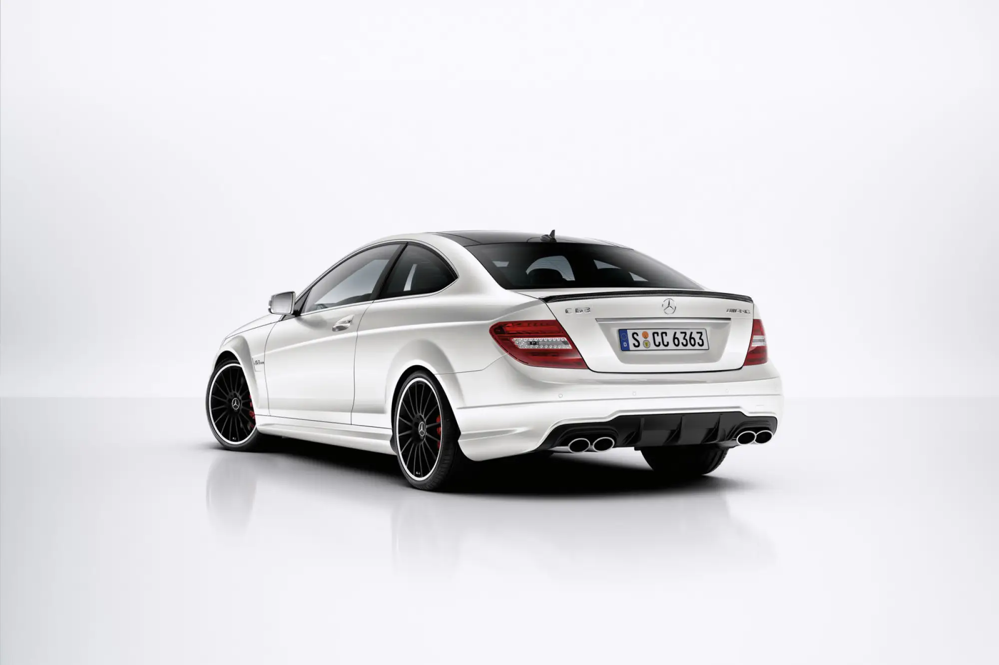 Mercedes C63 AMG Coupé - 2