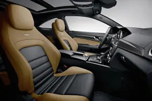 Mercedes C63 AMG Coupé - 6