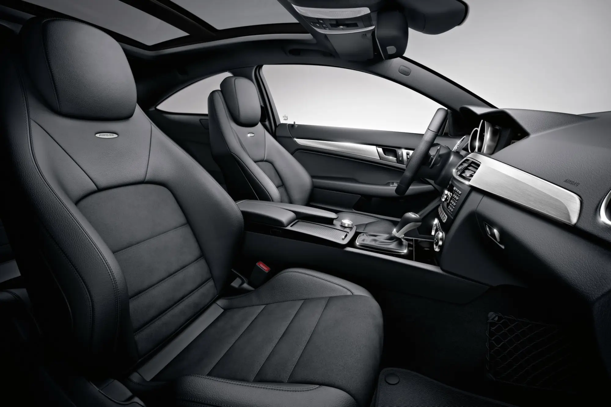 Mercedes C63 AMG Coupé - 8