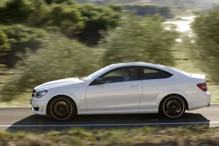 Mercedes C63 AMG Coupé - 15