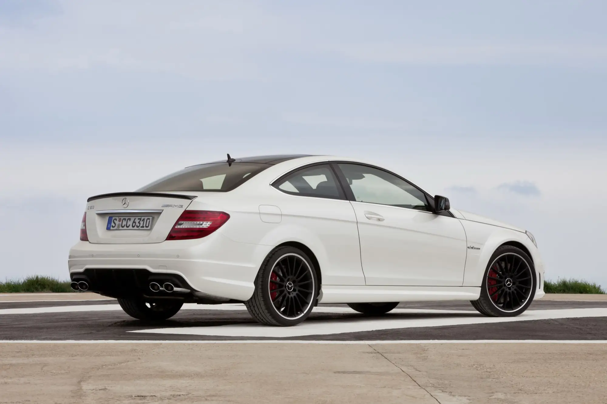 Mercedes C63 AMG Coupé - 16