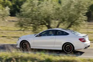 Mercedes C63 AMG Coupé - 25
