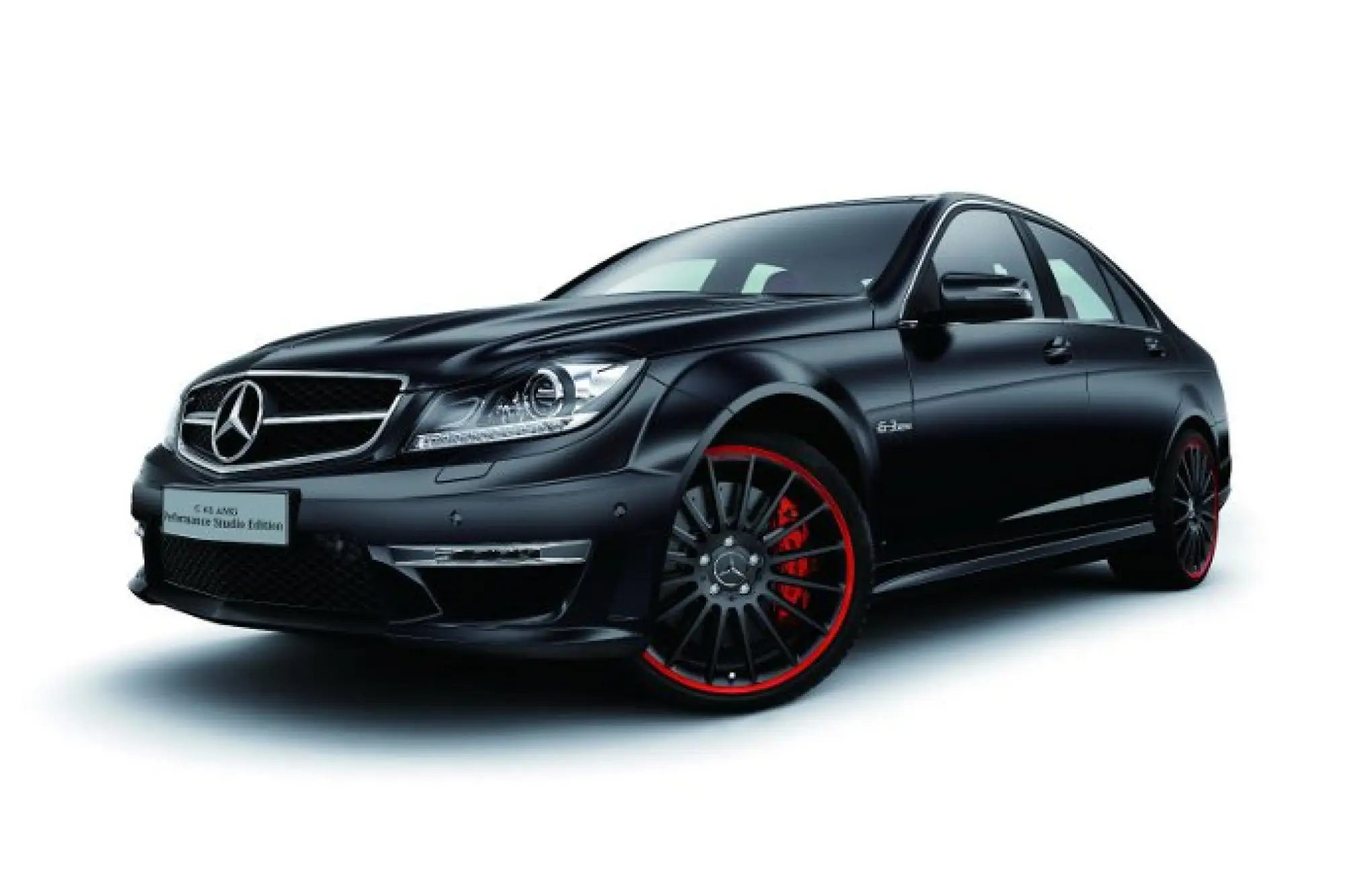 Mercedes C63 AMG Performance Studio - 1