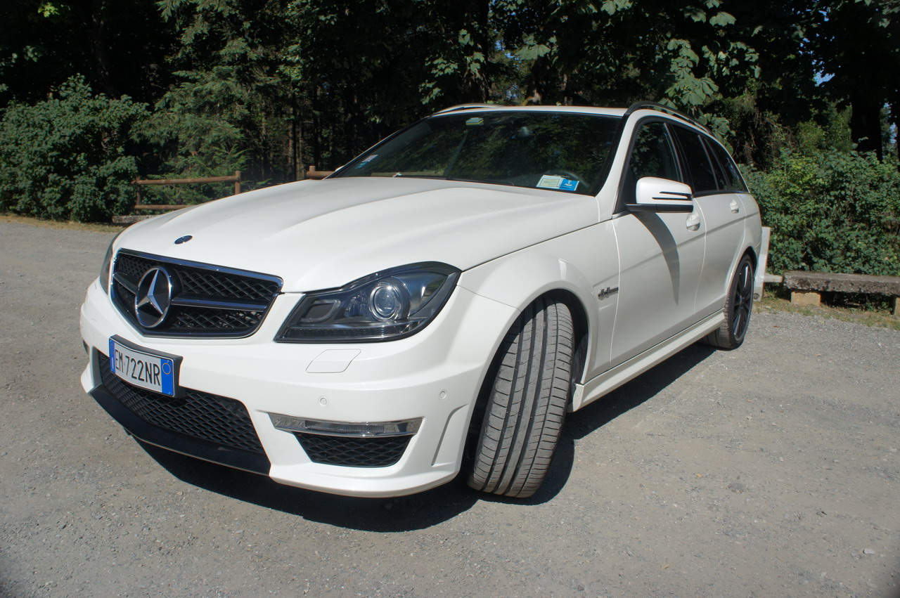 Mercedes C63 Amg Station Wagon – Prime impressioni di guida