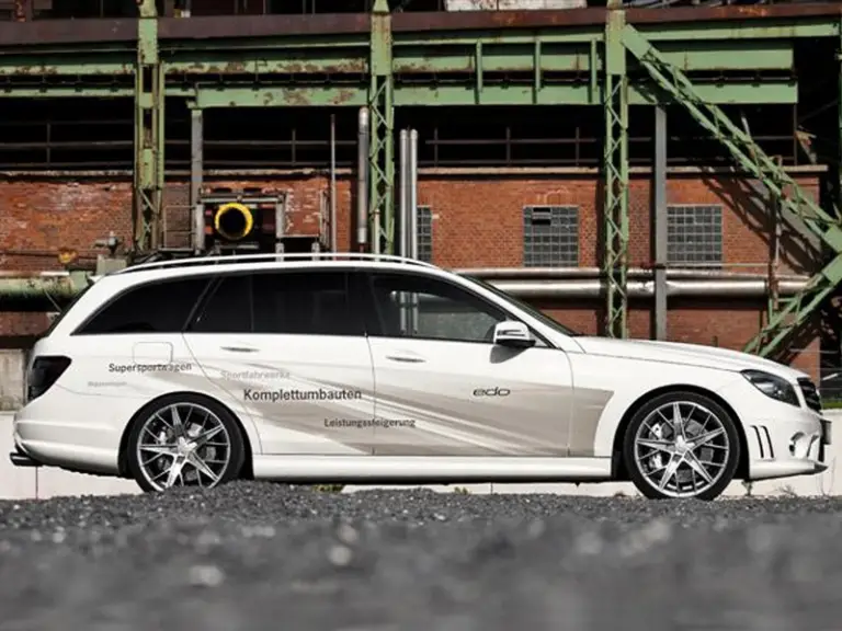 Mercedes C63 AMG T-Model by Edo Competition - 3
