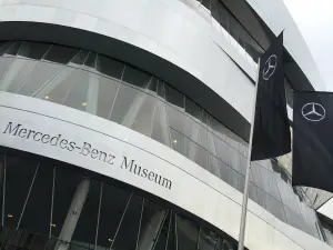 Mercedes Christmas Test Drive - Classe C, Classe S Hybrid e Museum