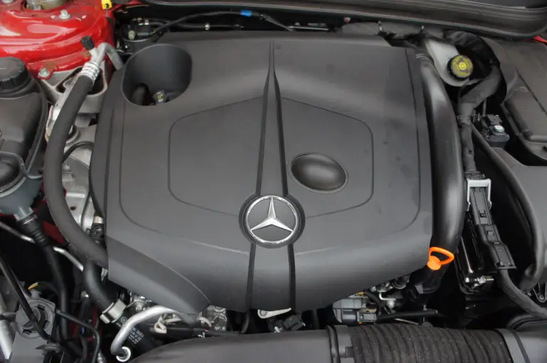 Mercedes Cla 220 Cdi Sport 2013 - 38