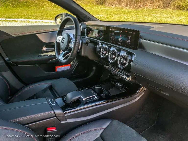 Mercedes CLA 250 e Plug-In Hybrid Coupe - Come e e Come Va - 38