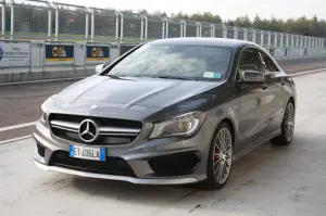 Mercedes CLA 45 AMG: prova in pista - 10