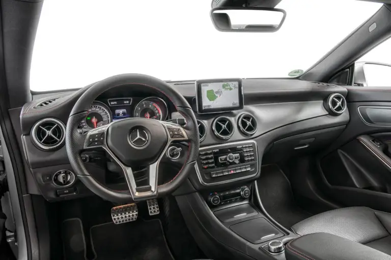 Mercedes CLA 45 AMG Racing Series - 5