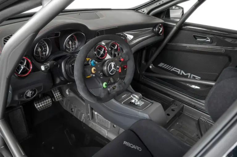 Mercedes CLA 45 AMG Racing Series - 8