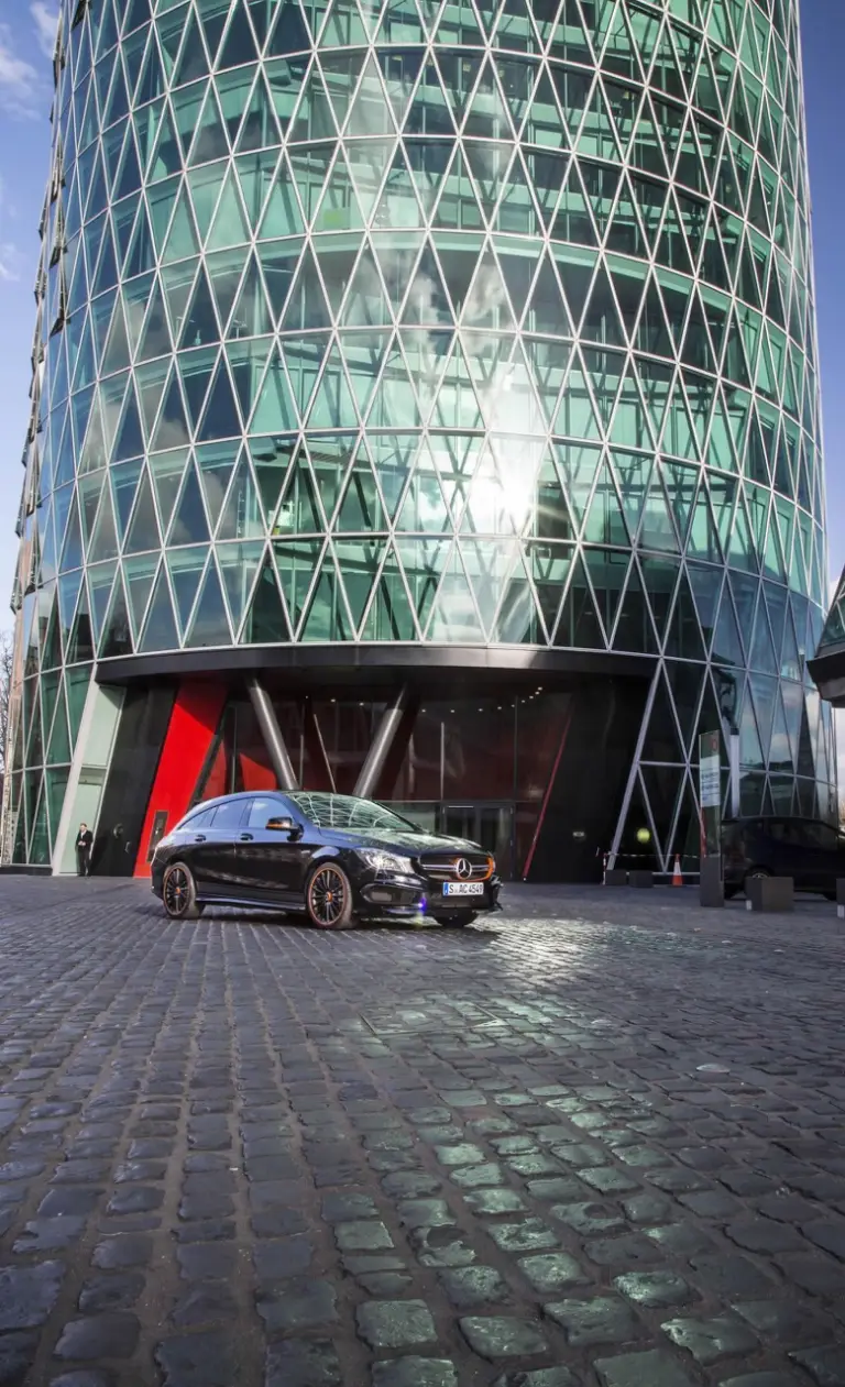 Mercedes CLA 45 AMG Shooting Brake OrangeArt Edition 2015 - 15