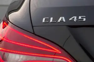 Mercedes CLA 45 AMG Shooting Brake OrangeArt Edition 2015 - 18