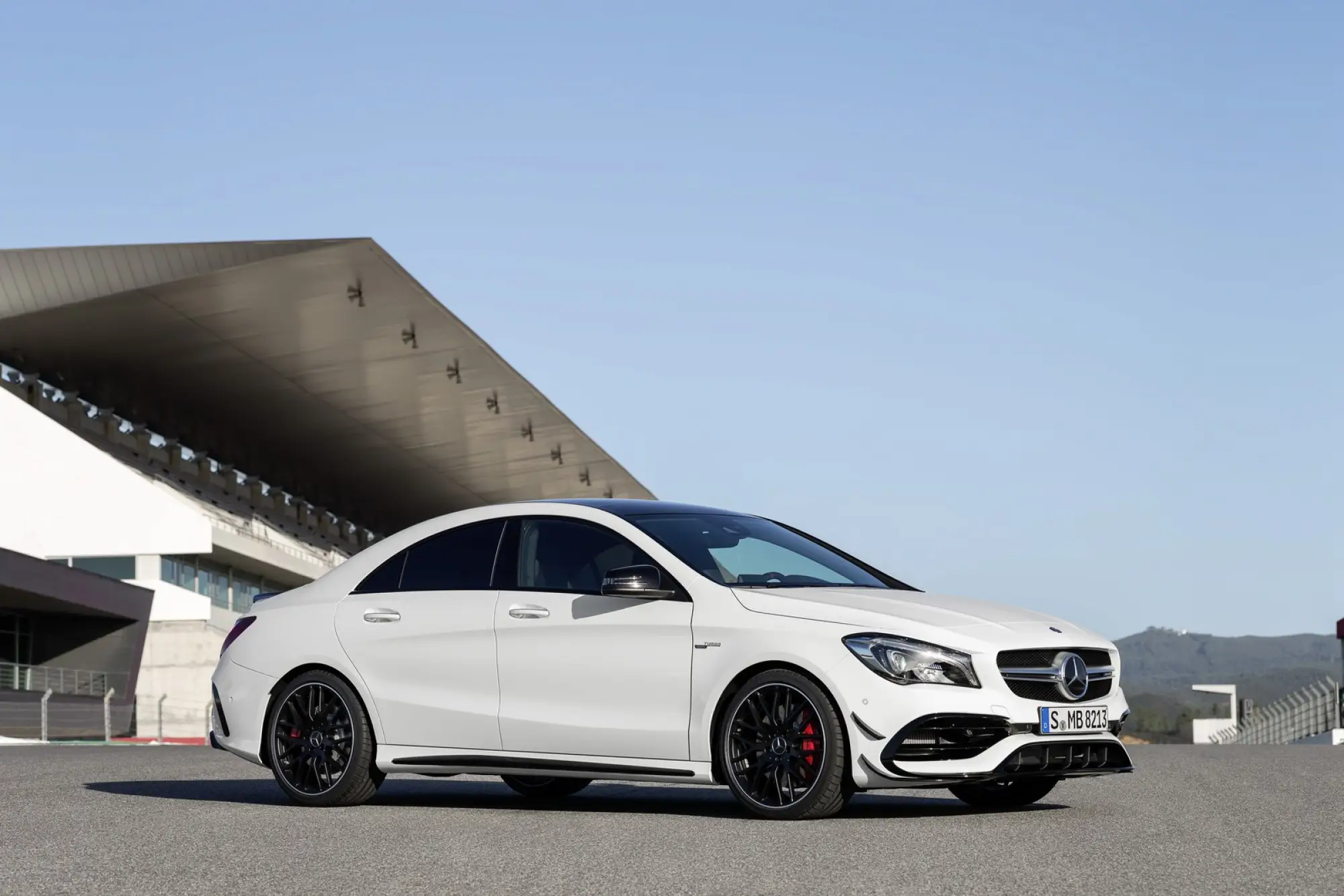 Mercedes CLA e CLA Shooting Brake 2016 - 26